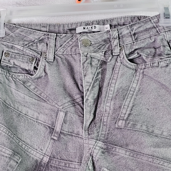 NA-KD Printed Grey Wide Leg Jeans SZ 32 Grunge - Picture 4 of 15